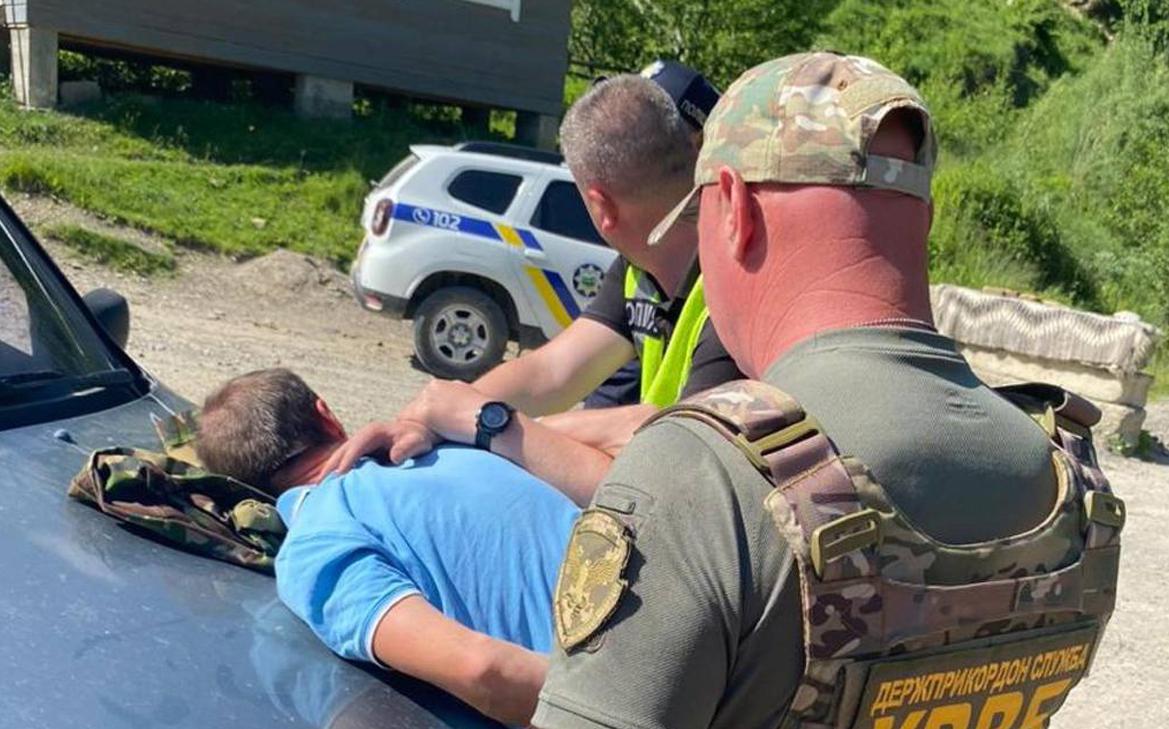 Погранслужба Украины заявила о вреде имиджу страны из-за уезжающих мужчин