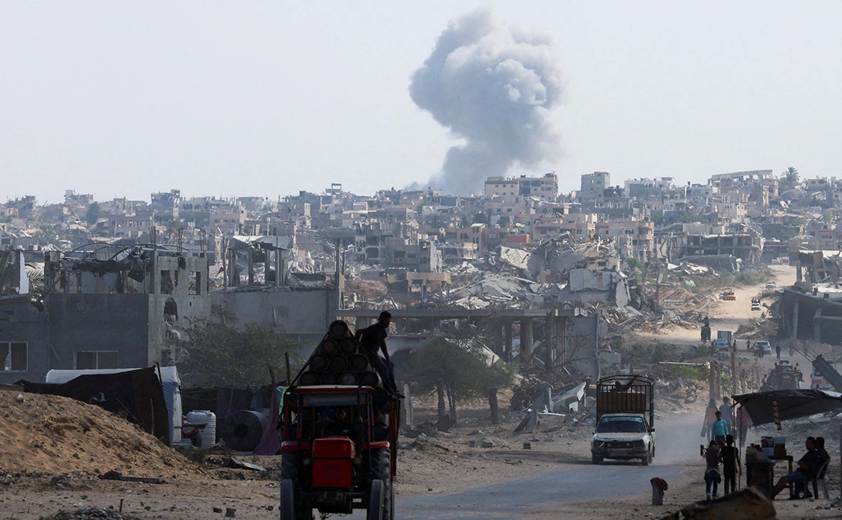 Ramadan Abed / Reuters