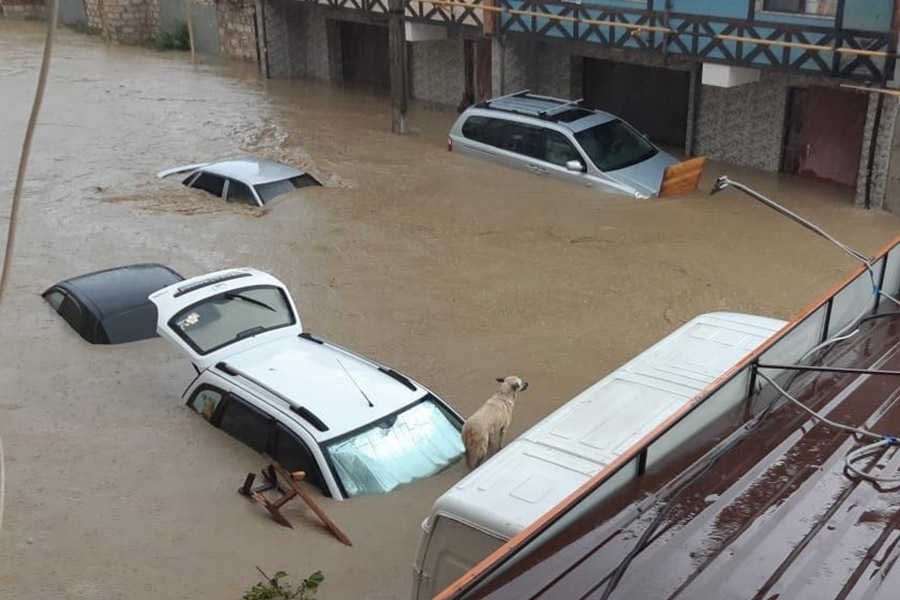 В Керчи дождь продолжался всю ночь, пострадал весь город, но больше всего&nbsp;&mdash; центральная часть