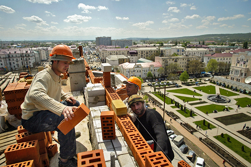 25 апреля 2008 года

Грозный, на строительстве жилого дома на улице Мира
