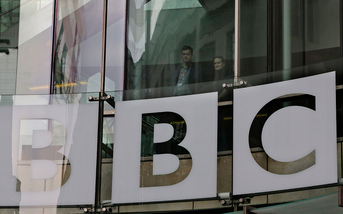Би-би-си заявила о прекращении работы журналистов и персонала в России