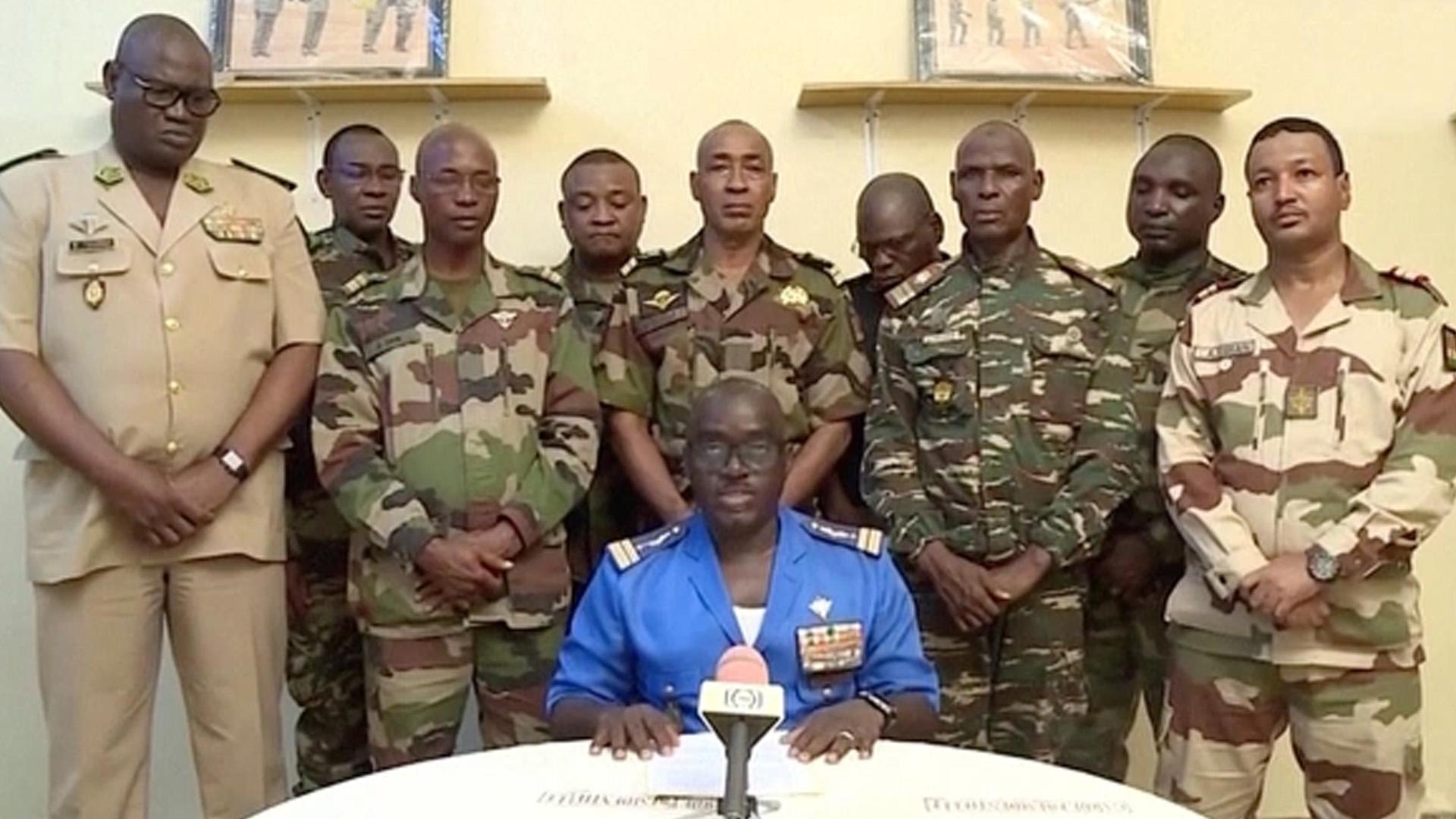 Кадры из Нигера, где военные объявили о перевороте и свержении президента