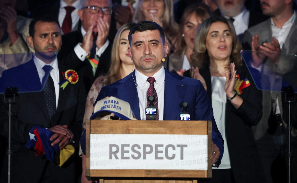 Louisa Gouliamaki / Reuters