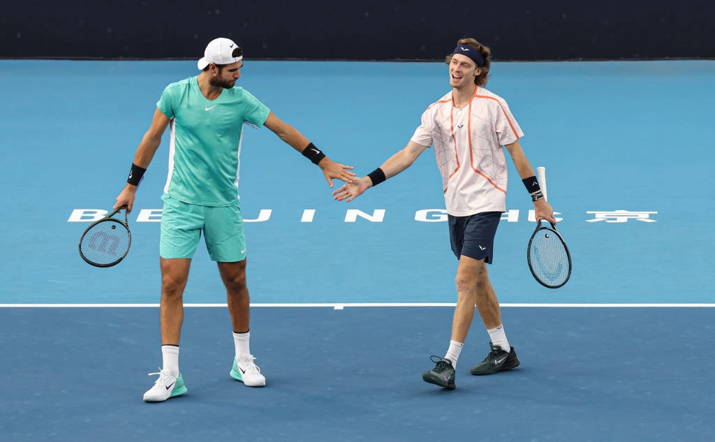 Fred Lee / Getty Images