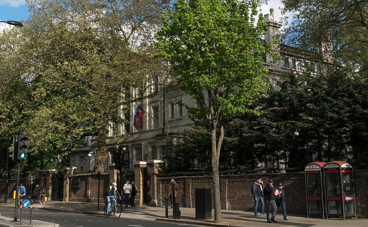 Главное здание посольства России в Великобритании