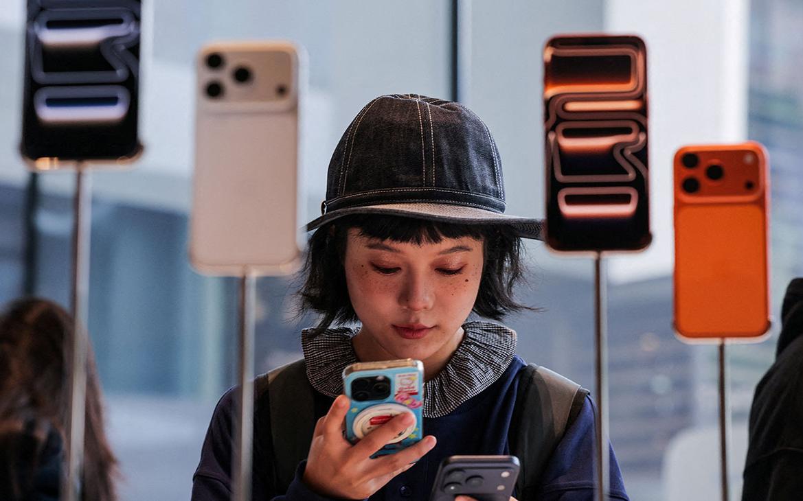 Bloomberg узнал о сделке Apple и Google по ИИ для Siri на $1 млрд в год