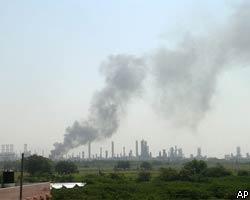 В Индии горит один из крупнейших НПЗ в мире