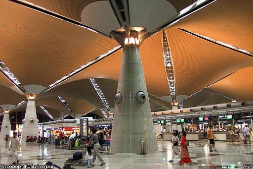 Бабочки, SPA и загс: чем занимают пассажиров лучшие аэропорты мира