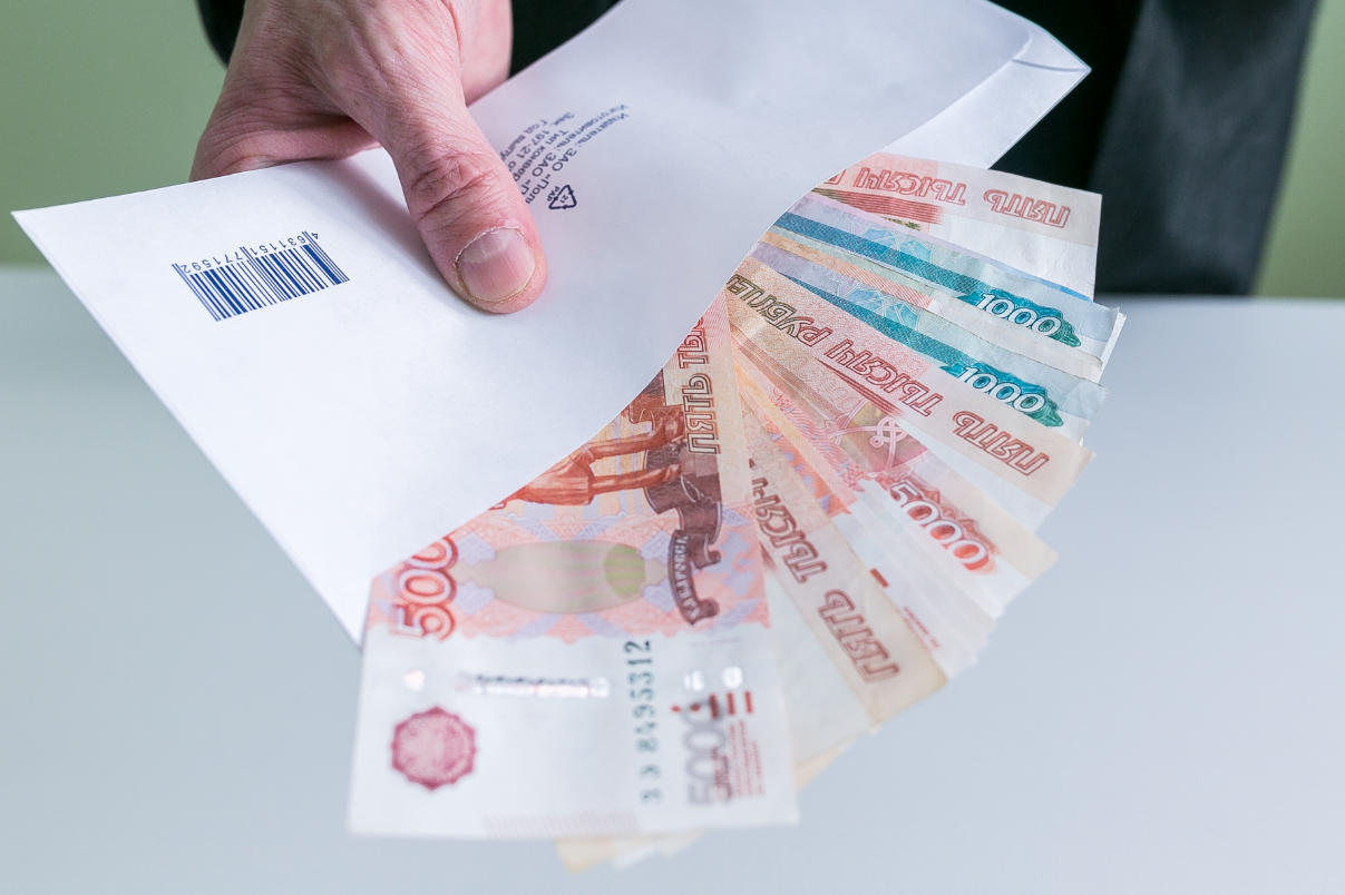 В июле тюменцы оформили 12 780 потребительских кредитов.
