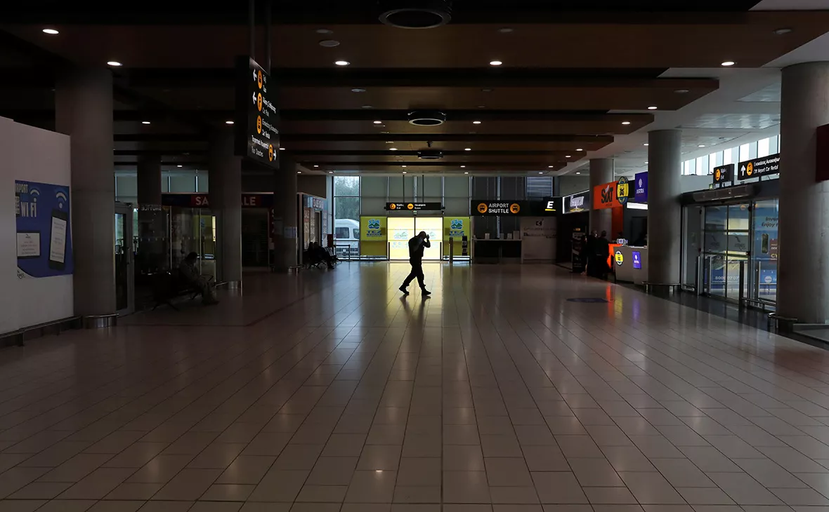 Yiannis Kourtoglou / Reuters