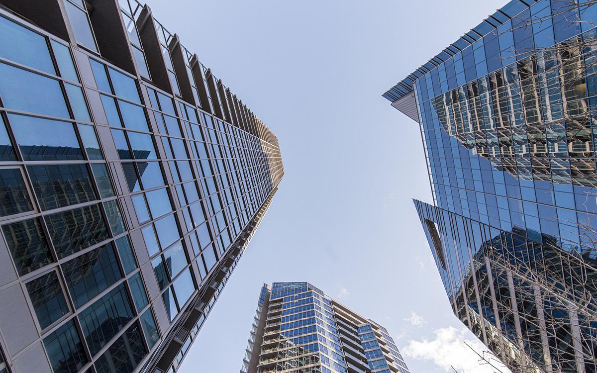 Рост высотных проектов эксперты объясняют высокой стоимостью земли в столице