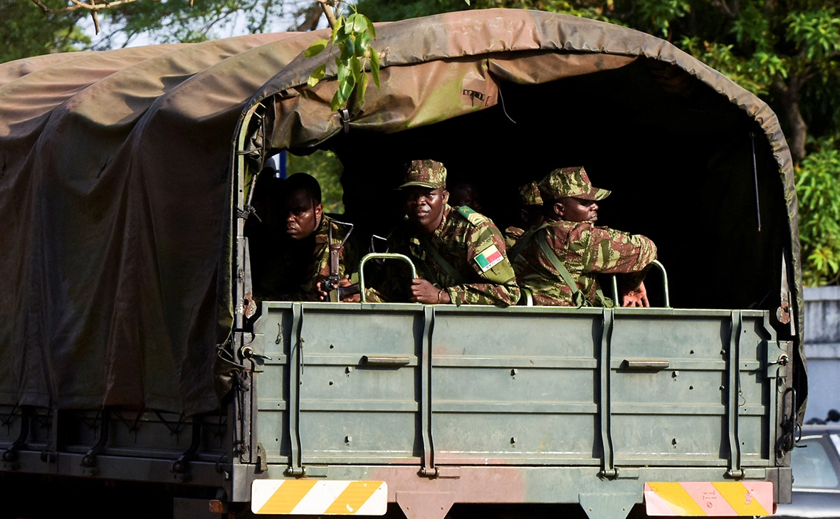 Charles Placide Tossou / Reuters