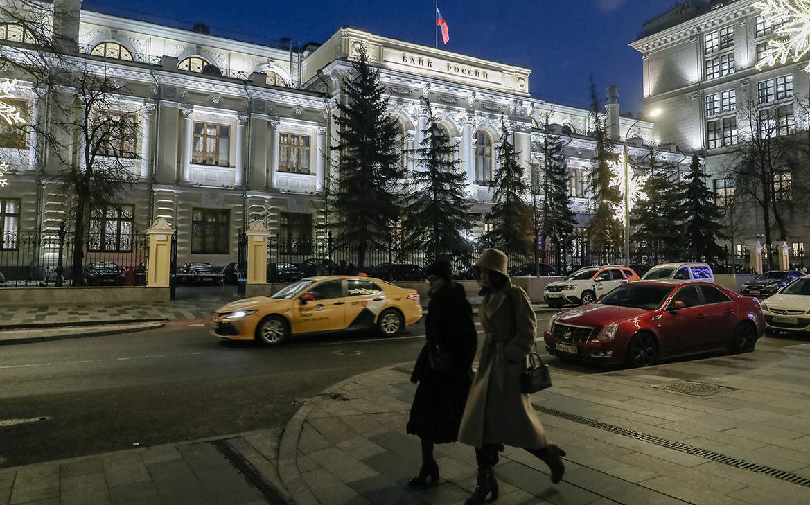 ЦБ отозвал лицензию у банка из третьей сотни