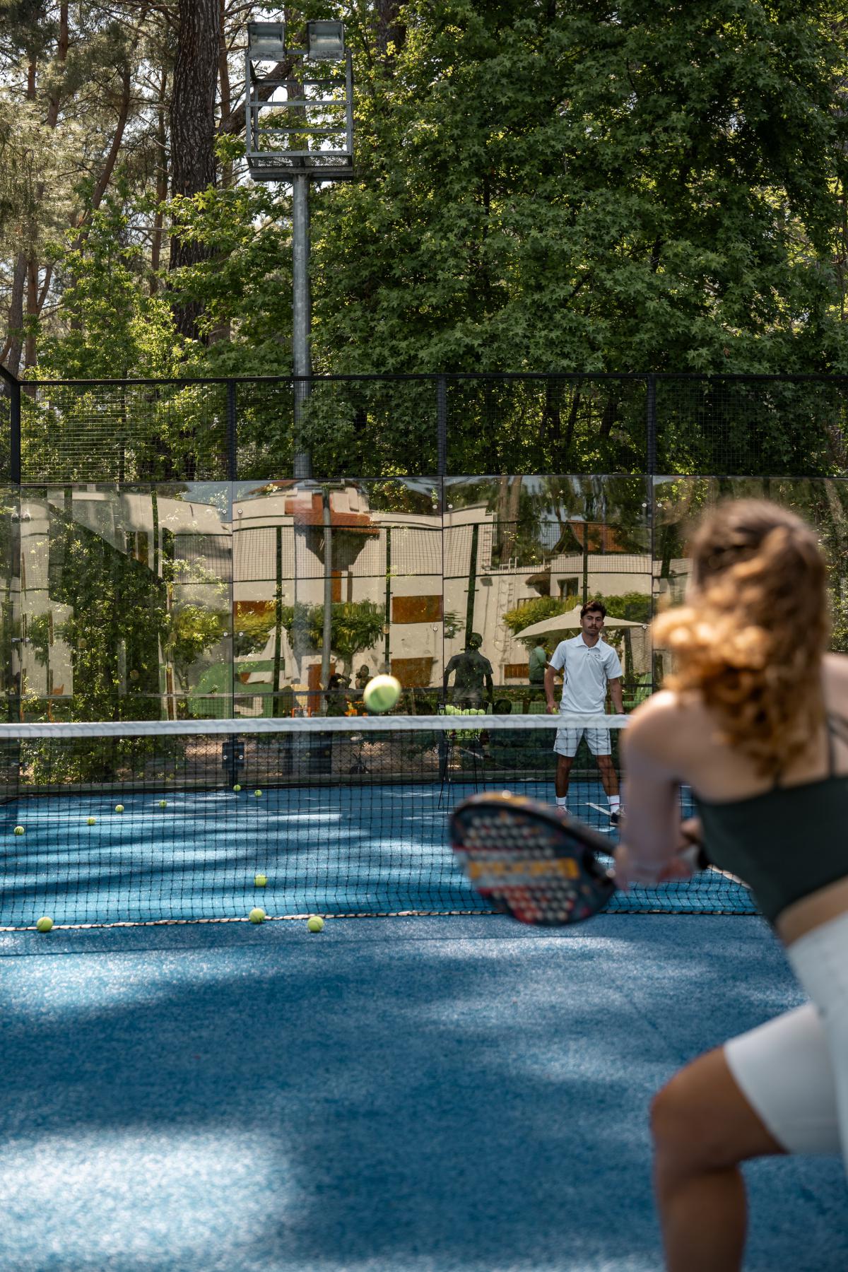 Занятие паделом на курорте Club Med Palmiye