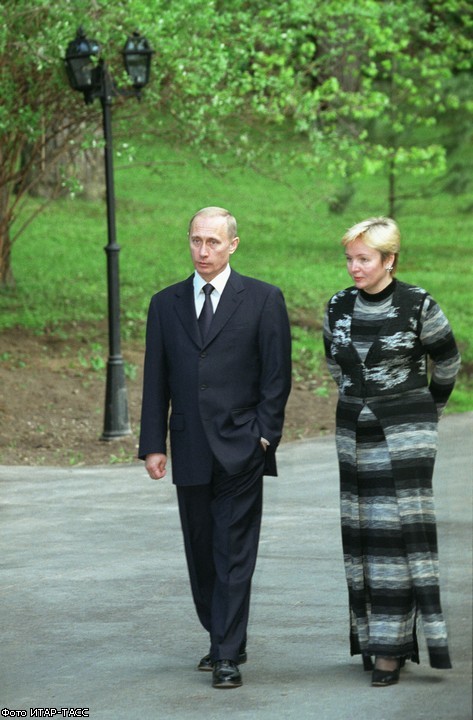 Владимир Путин с супругой Людмилой