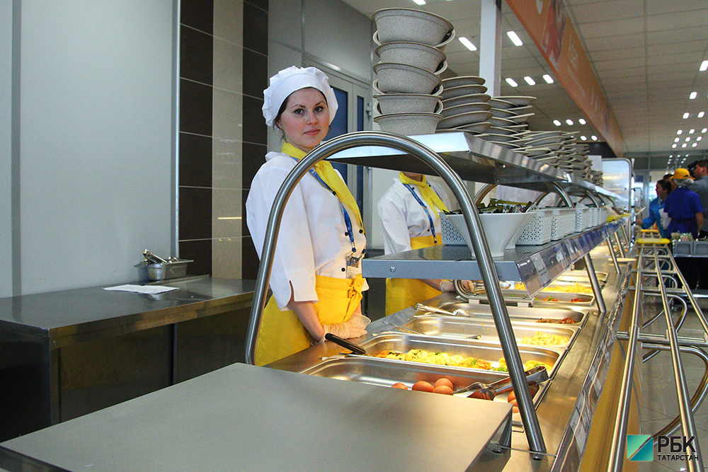 В Татарстане планируют повысить стоимость горячего питания в школах