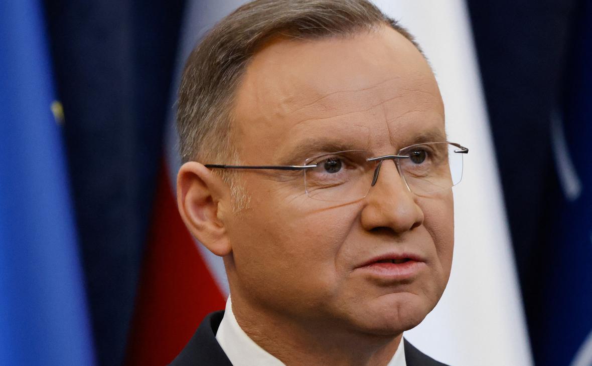 Дуда обвинил ЕС в попытке «форсировать власть» в Польше — РБК