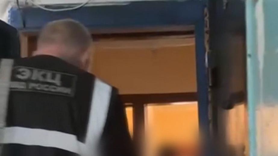 В Красноярске арестовали подростка за попытку поджога релейных шкафов