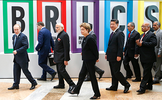 Лидеры стран БРИКС во&nbsp;время саммита в&nbsp;Уфе. Июль 2015 года
