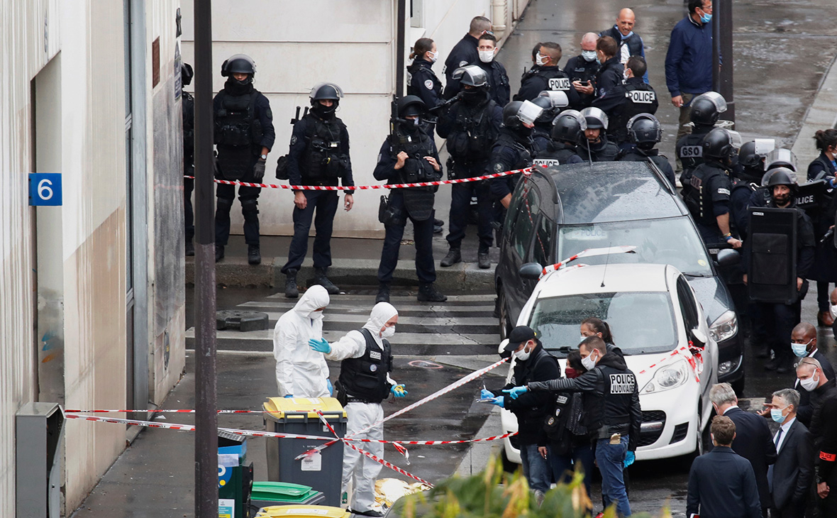 Стали известны профессии пострадавших из-за нападения около Charlie Hebdo