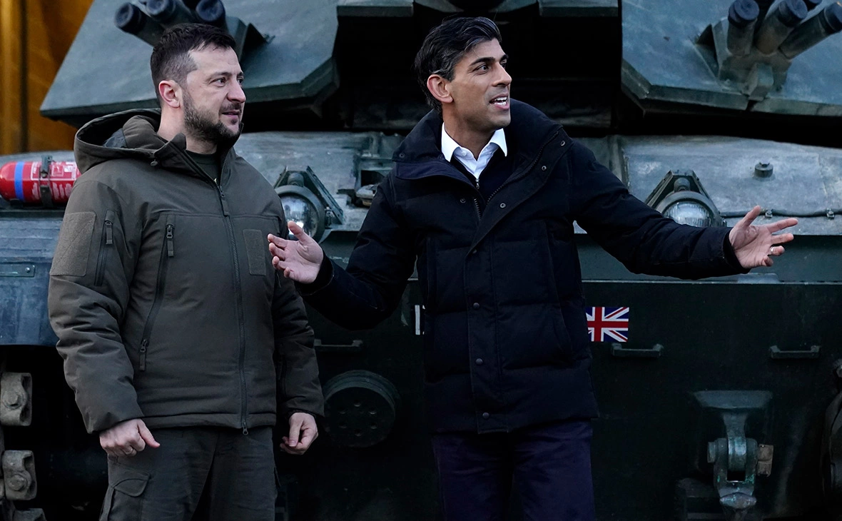 Andrew Matthews / Getty Images