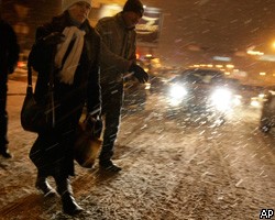Снегопад поставил Москву в огромную пробку