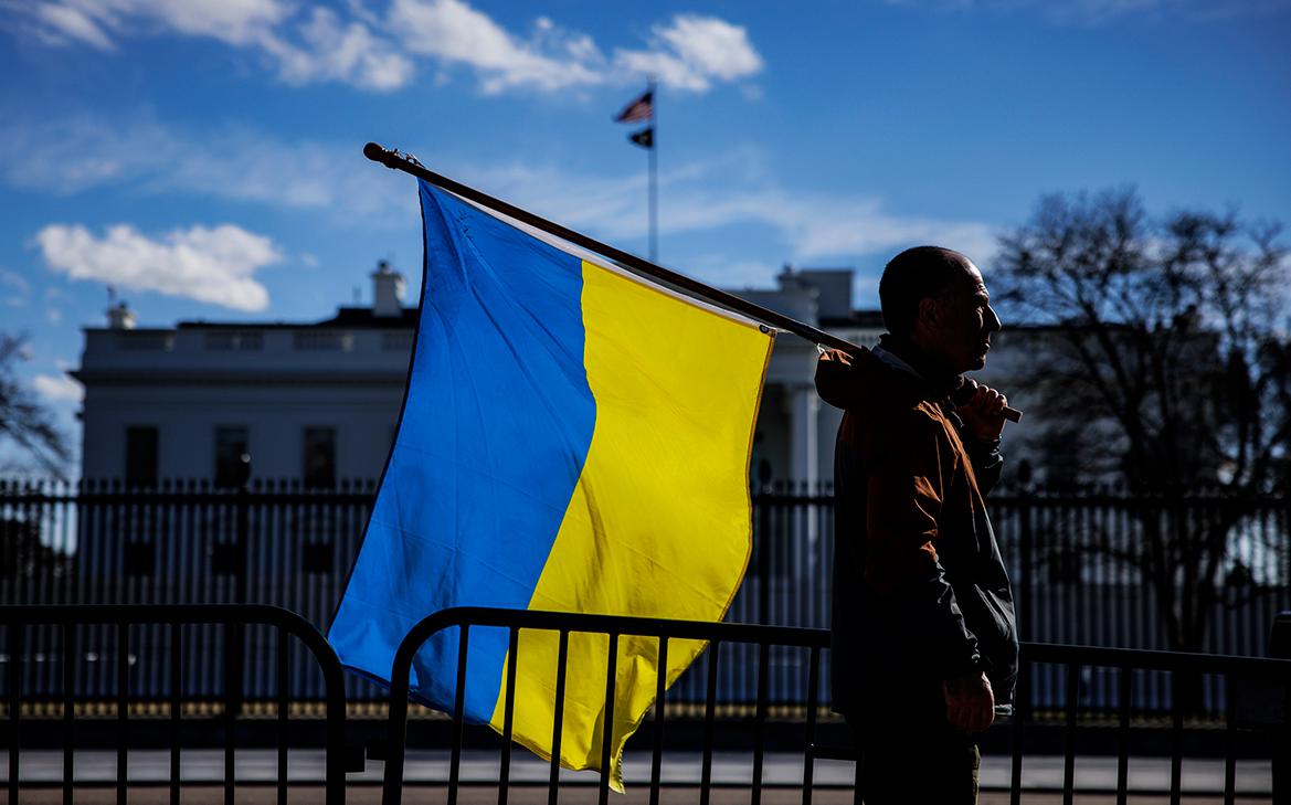 WSJ сообщил о новых санкционных рисках из-за закона США о помощи Украине