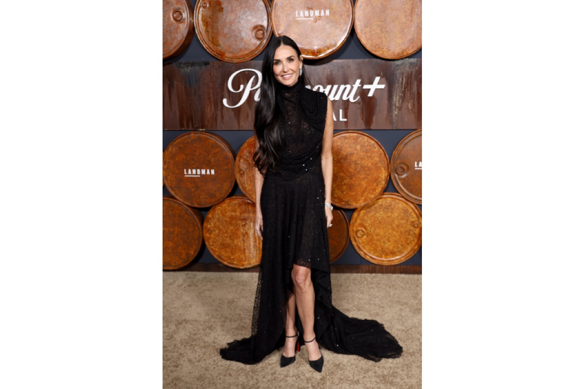 Кастрацияланған еркекпен жыныстық қатынас туралы видео Жыныстық қатынаста ауырады