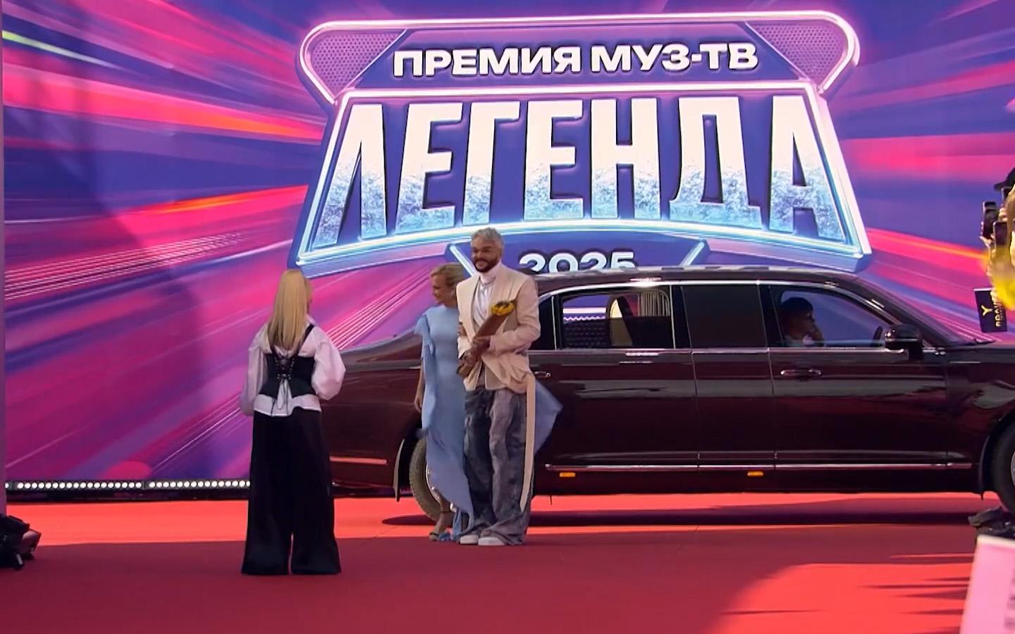Филипп Киркоров пересел на российский люксовый седан Aurus Senat. Фото