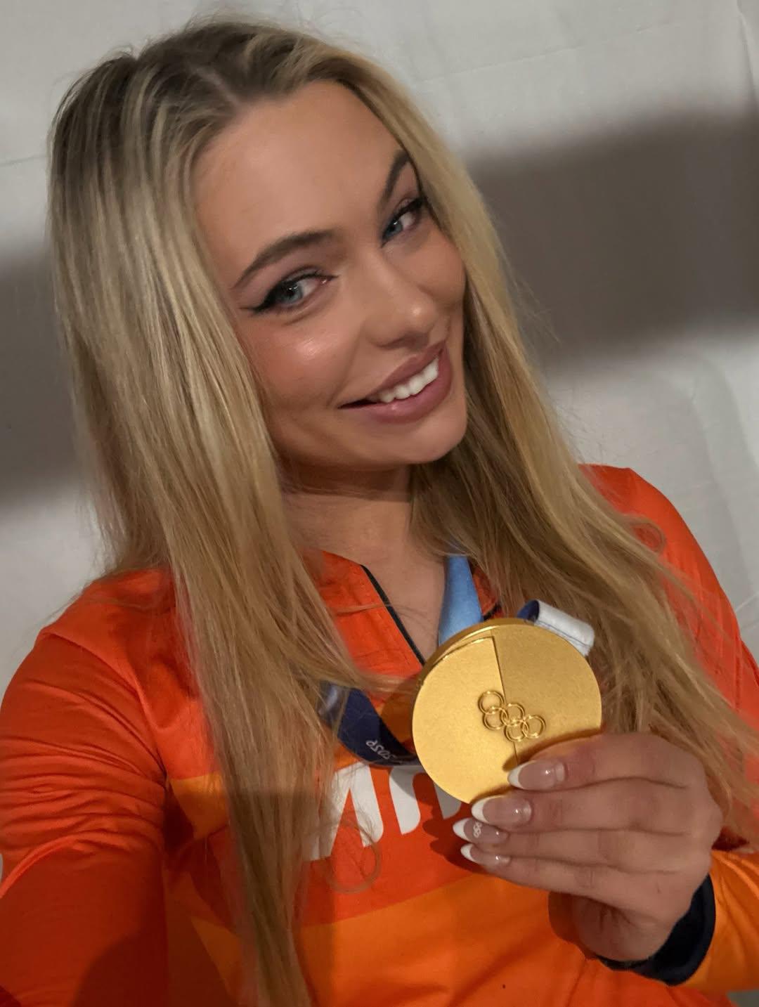 Ютта Лердам с золотой олимпийской медалью