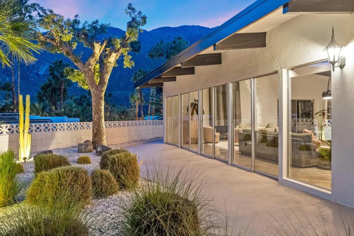 Фото: Coldwell Banker Realty / Teigen Media