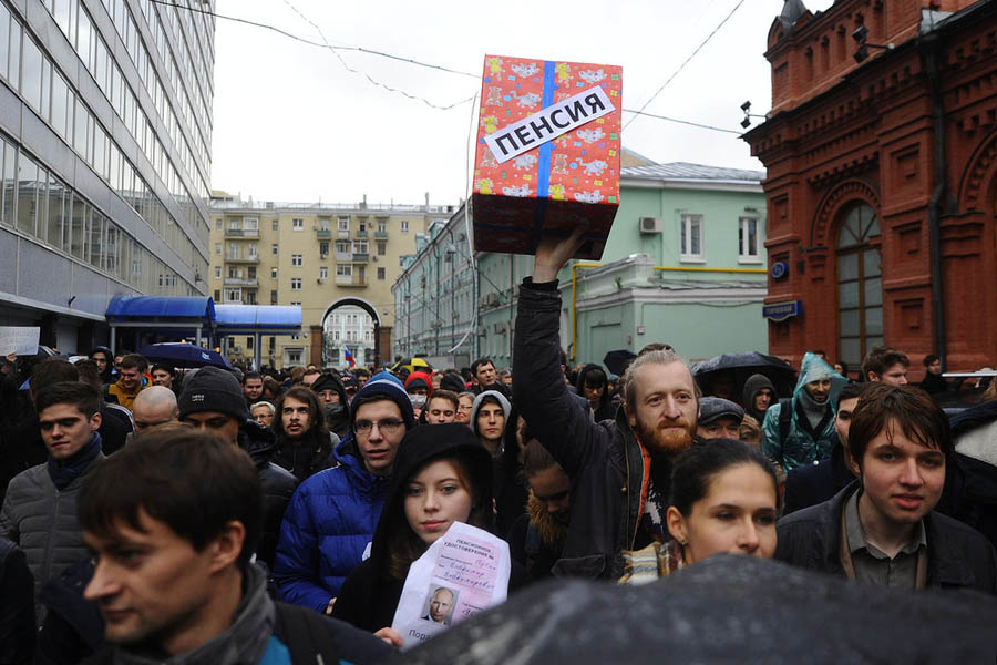 Также 7 октября акции протеста прошли в нескольких крупных городах России &mdash; Улан-Удэ, Владивостоке, Чите, Хабаровске, Перми, Самаре, Ижевске, Иркутске, Новокузнецке и других.


