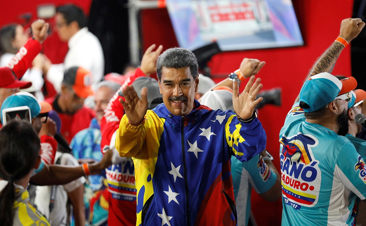 Fausto Torrealba / Reuters