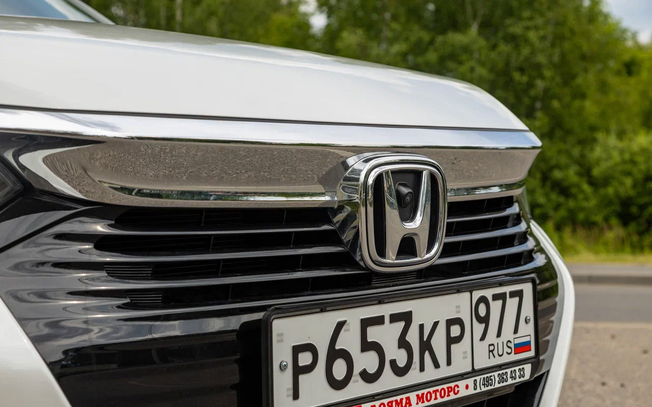 Значок Honda &mdash; уже вполне себе&nbsp;повод внимательно присмотреться к модели