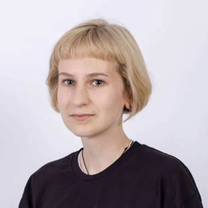 Олеся Мамоник