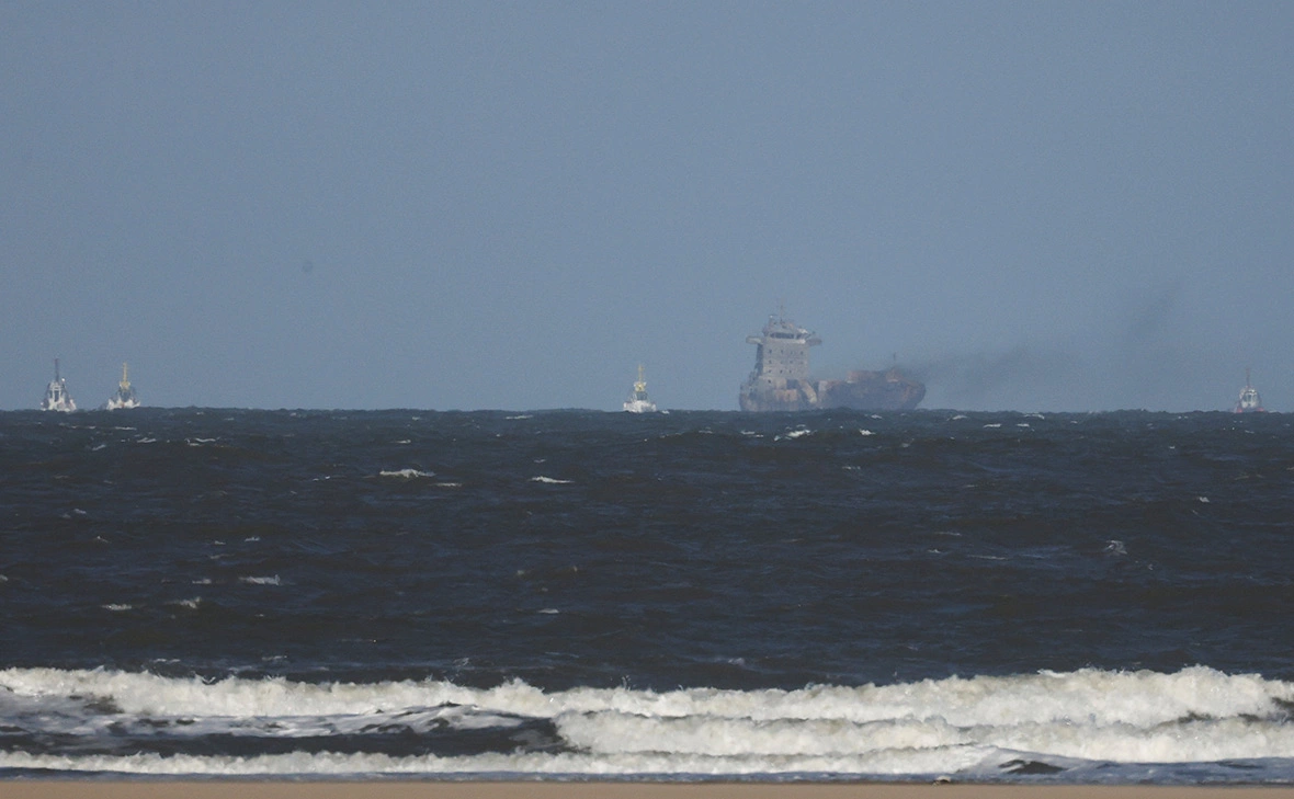 Phil Noble / Reuters