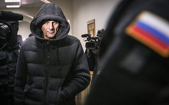 Губернатор Сахалинской области Александр Хорошавин, подозреваемый в получении взятки в особо крупном размере, в Басманном суде