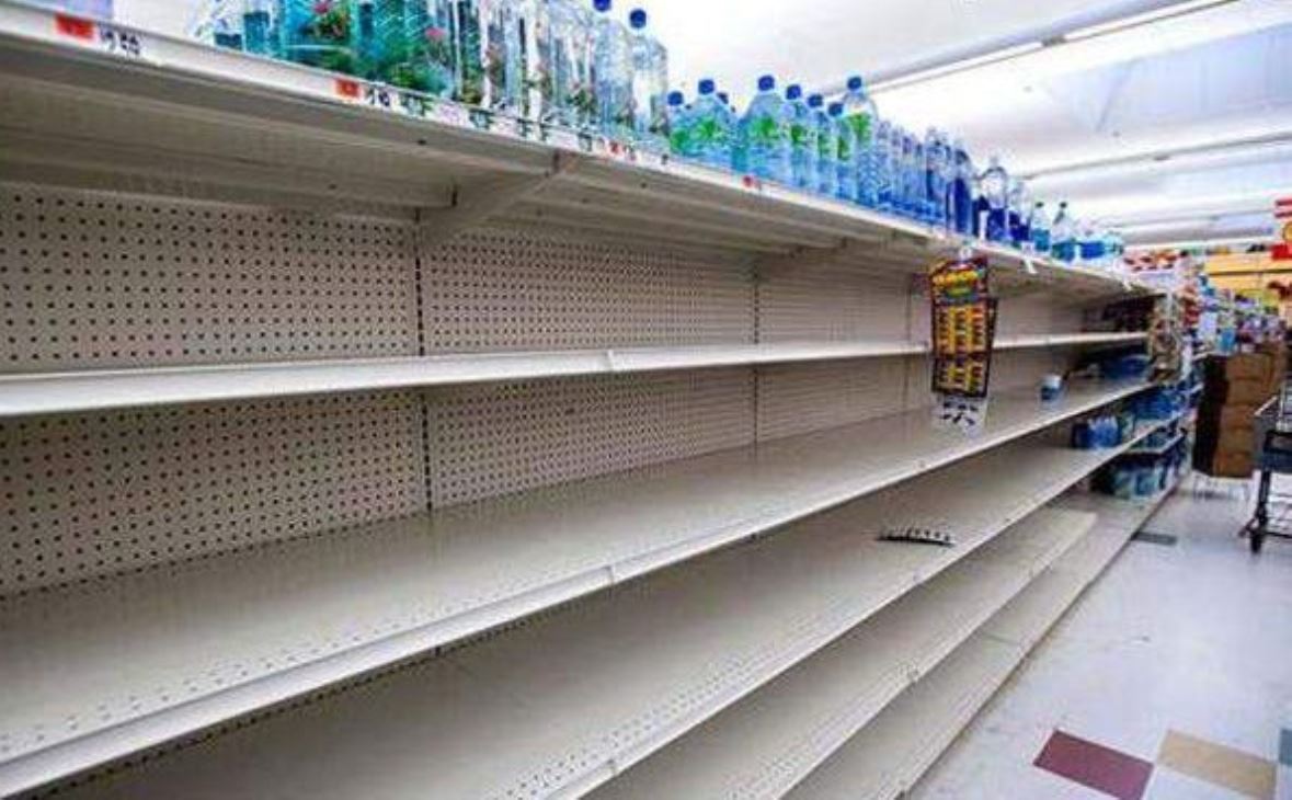Мэр Краснодара призвал помочь магазинам у дома избежать дефицита товаров