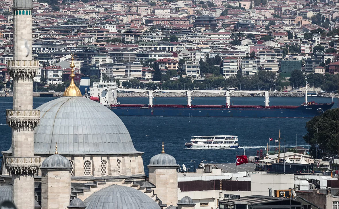 Sedat Suna / EPA / ТАСС