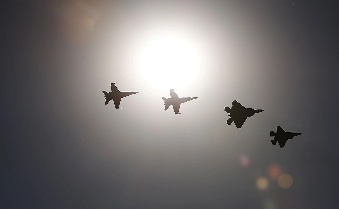 Michael Dodge / Getty Images