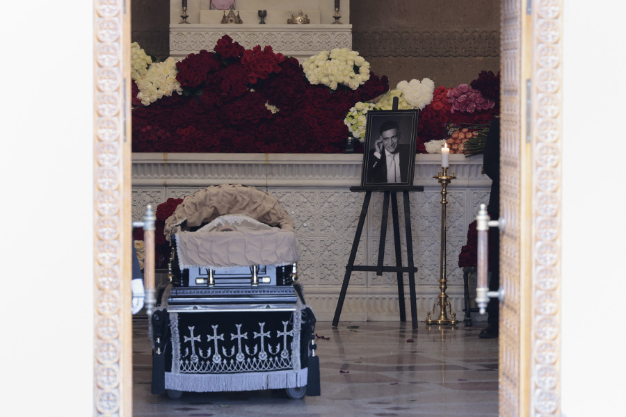 Кеосаян известен как режиссер (снял фильмы и сериалы &laquo;Бедная Саша&raquo;, &laquo;Ландыш серебристый&raquo;, &laquo;Крымский мост. Сделано с любовью!&raquo;, &laquo;Ялта-45&raquo;, &laquo;Море. Горы. Керамзит&raquo; и др.) и как телеведущий (работал на РЕН ТВ, НТВ и др.).