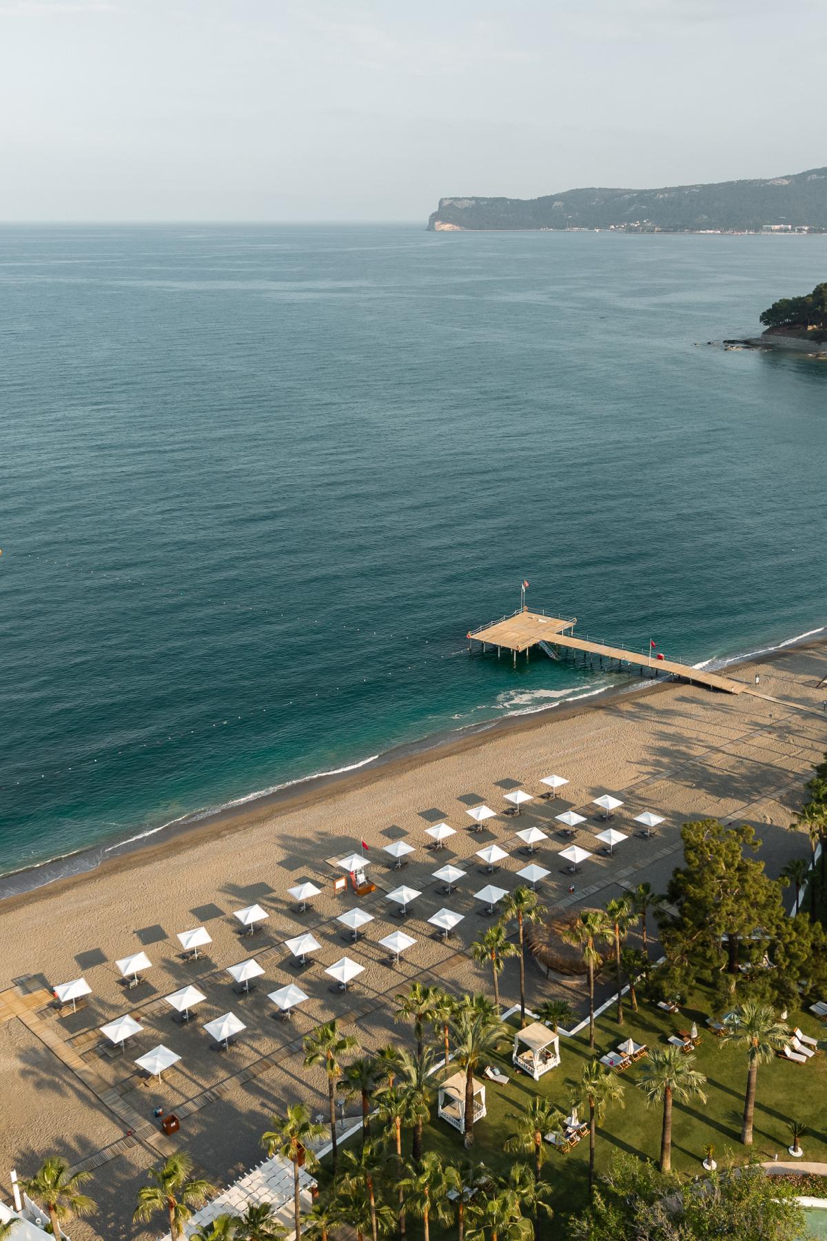 Частный пляж&nbsp;курорта Club Med Palmiye