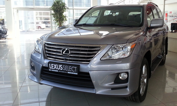 «Lexus Select» - доступный премиум