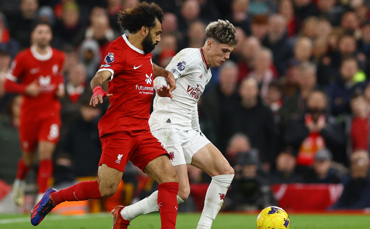 Molly Darlington / Reuters