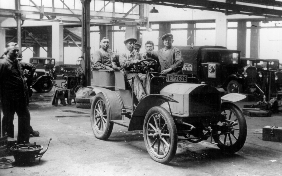 Opel Motorwagen 10-12 PS. 1902 год