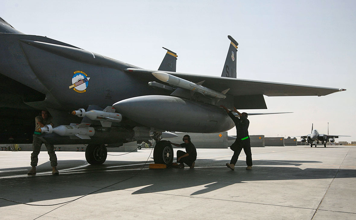 Бомбардировщик F-15E ВВС США. 2009 год