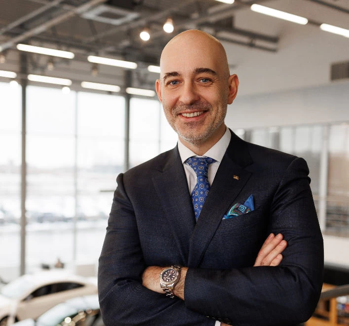 «Базис Моторс»