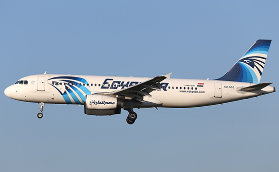 Самолет Airbus A320 авиакомпании EgyptAir. Архивный кадр

​
