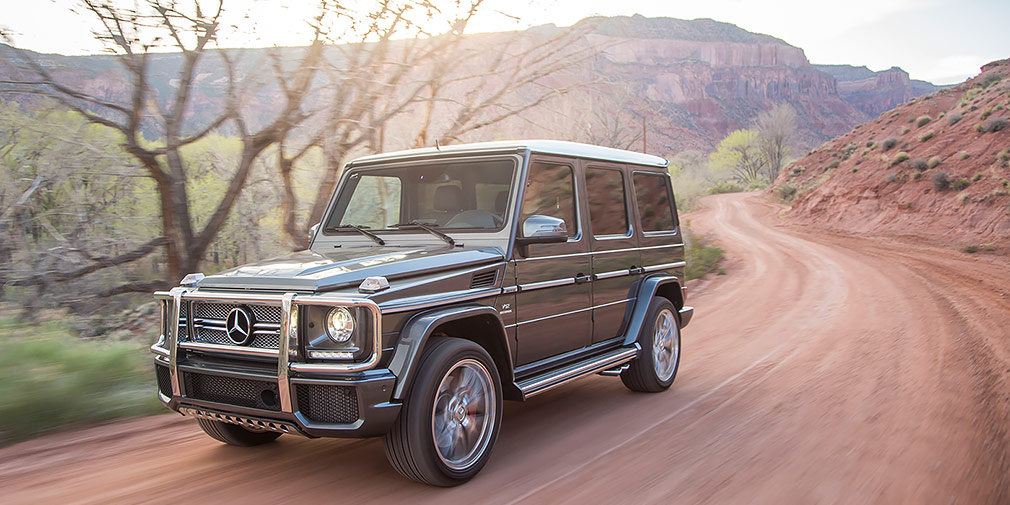 Mercedes-Benz G-Class G65 AMG

Очень дорого стоят не только спорткары. Несмотря на то, что мощность Mercedes-Benz G-Class G65 AMG составляет 630 л.с., в первую очередь это &mdash; внедорожник. Стоит машина, способная разогнаться до 100 км/ч 5,3 секунды, ровно 21 млн рублей.
