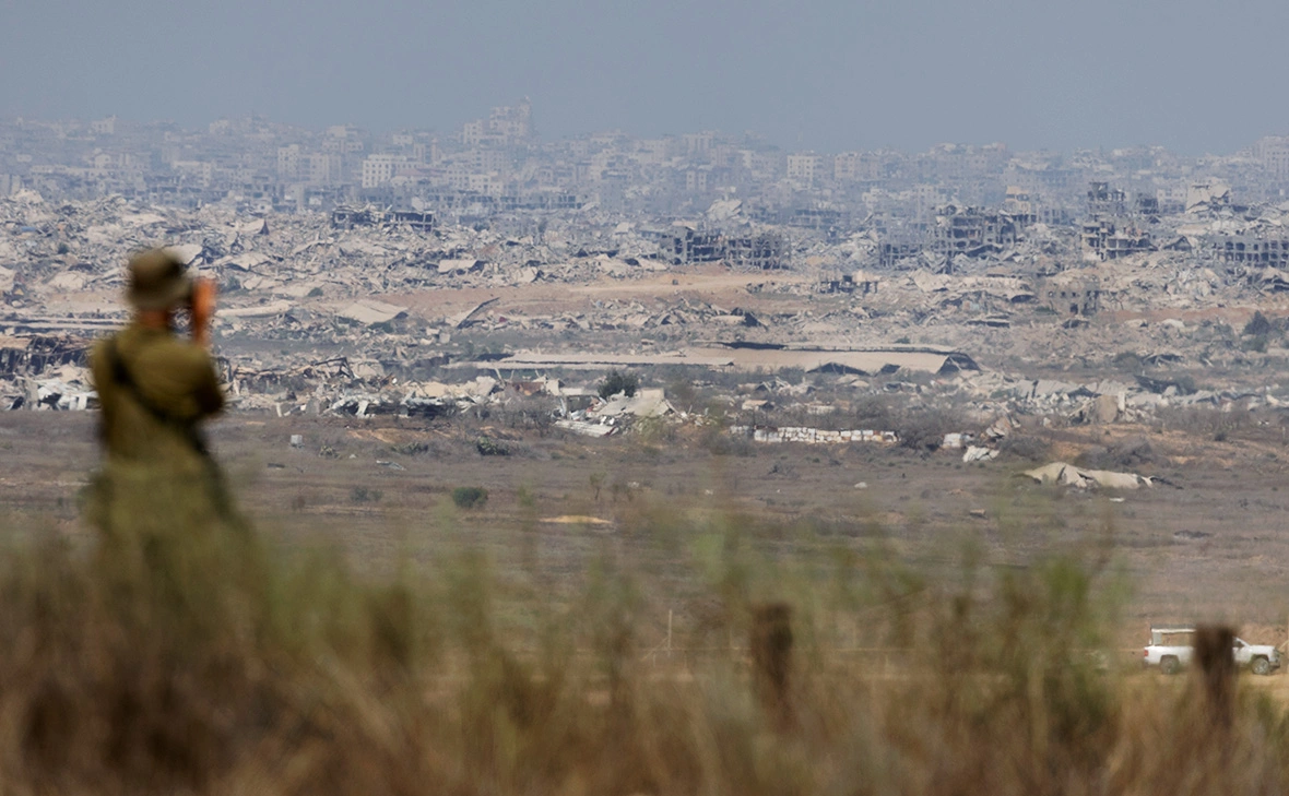 Amir Levy / Getty Images